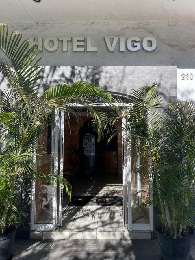 Hotel Vigo Гуадалахара Екстериор снимка